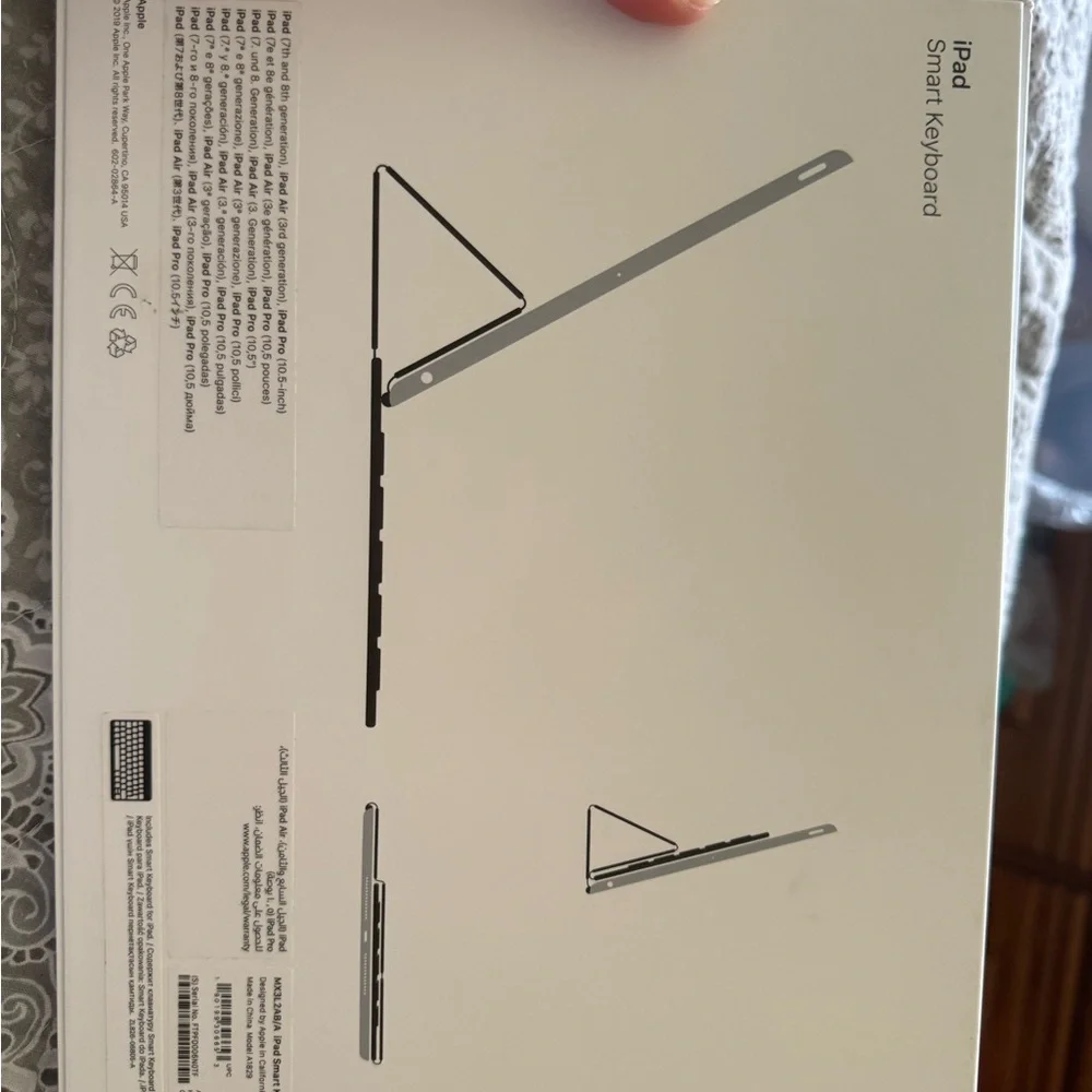 Apple iPad Smart Keyboard - Black